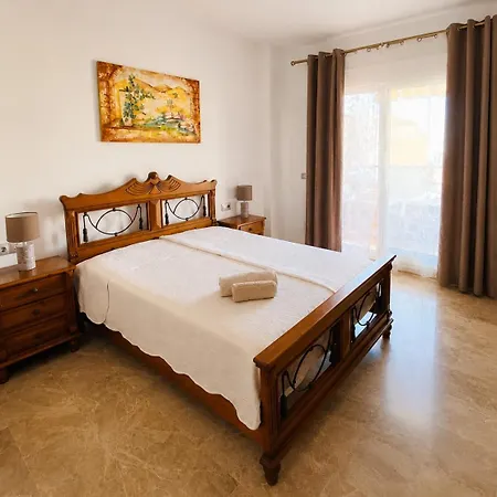 Apartament With Pool And Terrace *